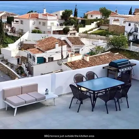 Modern + Infinity Pool. Views In Nerja! * Nerja