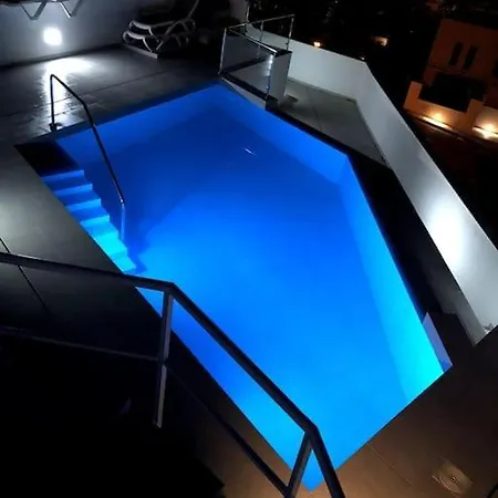 Modern + Infinity Pool. Views In Nerja! 빌라 네르하