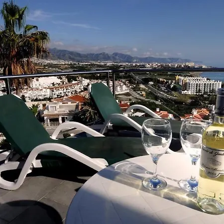 Modern + Infinity Pool. Views In Nerja! ヴィラ *