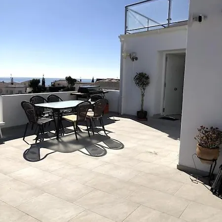 Modern + Infinity Pool. Views In Nerja! ヴィラ ネルハ