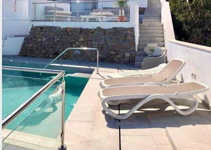 Villa Modern + Infinity Pool. Views In Nerja! *